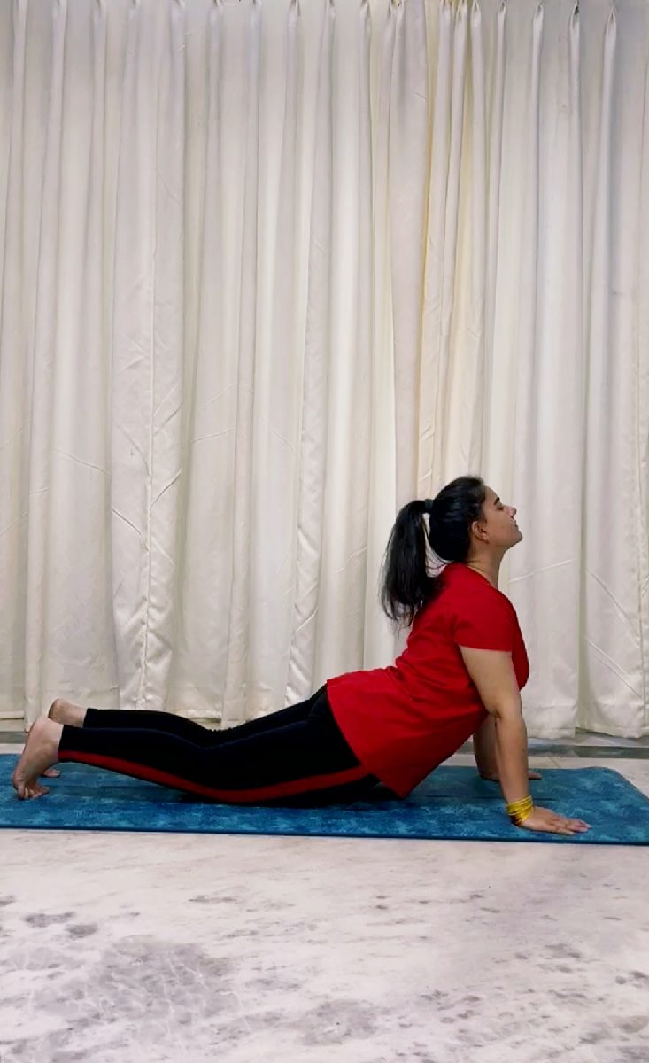 Yoshica, Yoga Teacher