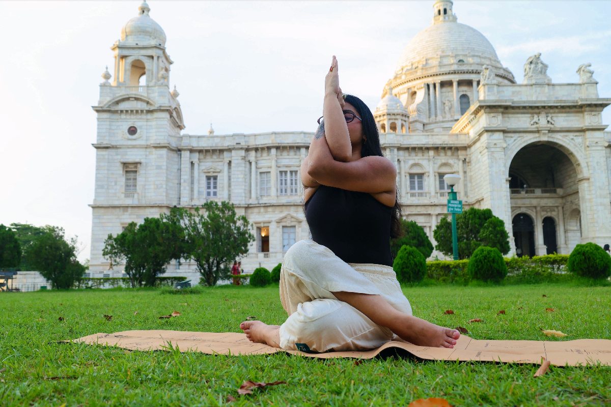 Aaindrila dey, Yoga Teacher
