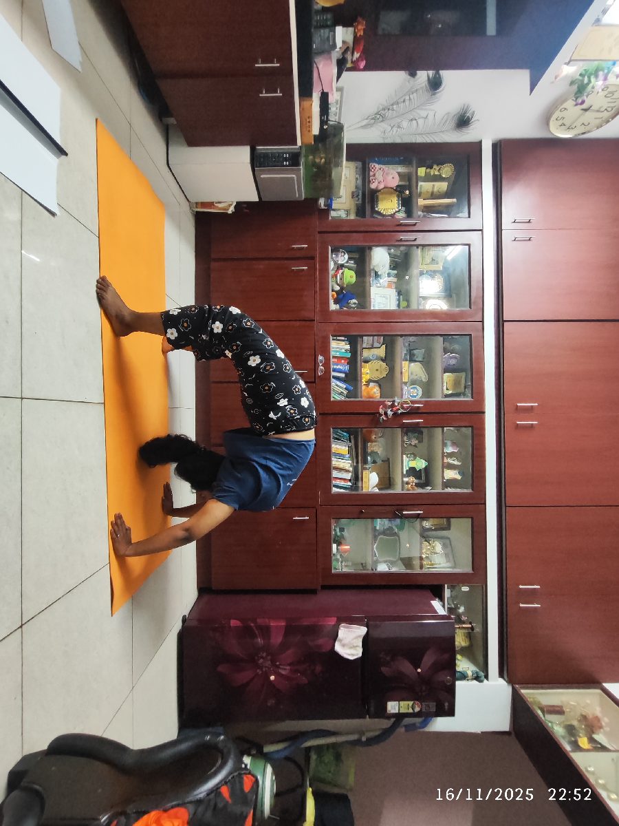 Dr Keerthana, Yoga Teacher